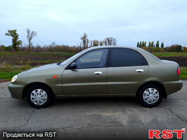 Дэу Ланос 2007 в Козельщине на Automoto.ua Зеленый Дэу Ланос, объемом двигателя 1.5 л и пробегом 170 тыс. км за 2800 $, фото 2 на Automoto.ua
