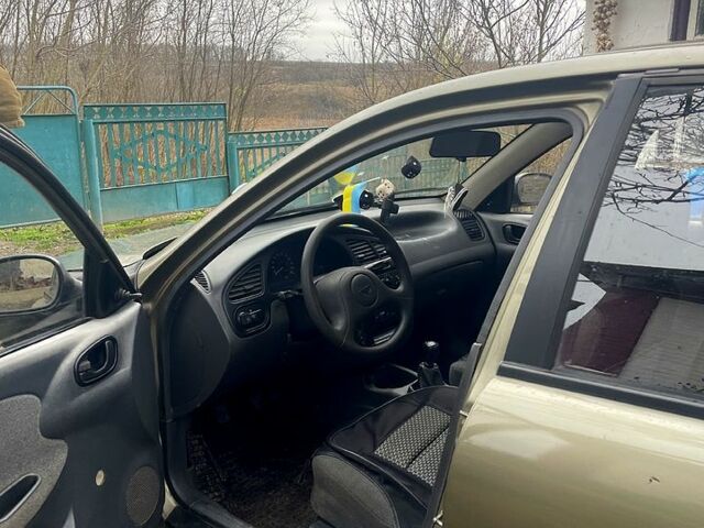 Зеленый Дэу Ланос, объемом двигателя 1.5 л и пробегом 219 тыс. км за 1500 $, фото 4 на Automoto.ua