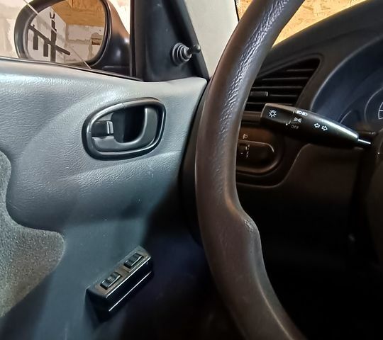 Зелений Деу Ланос, об'ємом двигуна 1.5 л та пробігом 0 тис. км за 2400 $, фото 4 на Automoto.ua