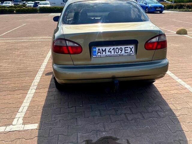 Зелений Деу Ланос, об'ємом двигуна 1.5 л та пробігом 250 тис. км за 2150 $, фото 4 на Automoto.ua