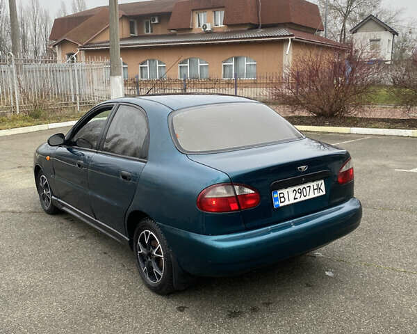 Зеленый Дэу Ланос, объемом двигателя 1.6 л и пробегом 290 тыс. км за 1499 $, фото 3 на Automoto.ua