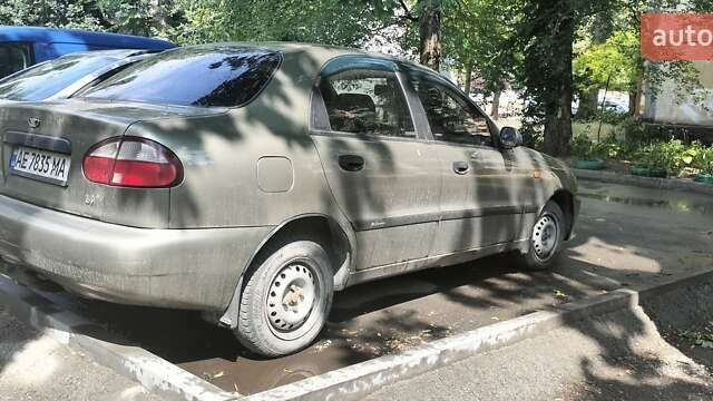 Зеленый Дэу Ланос, объемом двигателя 1.39 л и пробегом 118 тыс. км за 2000 $, фото 2 на Automoto.ua