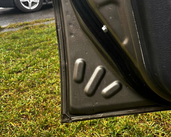 Зеленый Дэу Ланос, объемом двигателя 1.5 л и пробегом 150 тыс. км за 2000 $, фото 3 на Automoto.ua