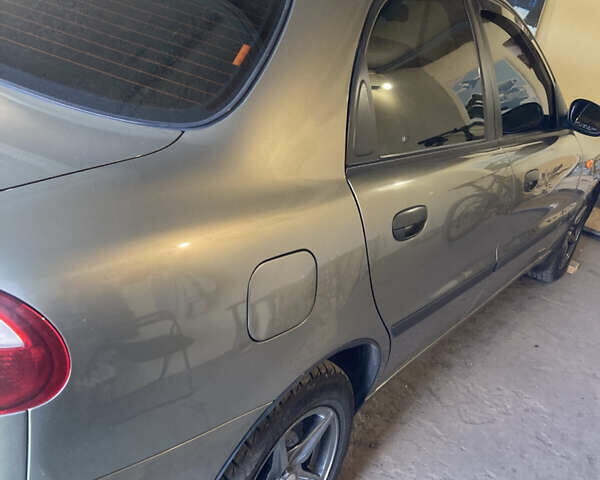 Деу Ланос 2007 у Новомосковске на Automoto.ua Зелений Деу Ланос, об'ємом двигуна 1.5 л та пробігом 123 тис. км за 3200 $, фото 3 на Automoto.ua