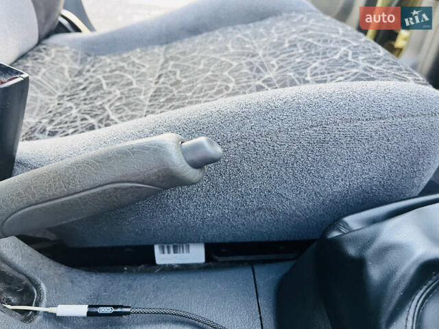 Зеленый Дэу Ланос, объемом двигателя 1.5 л и пробегом 65 тыс. км за 3300 $, фото 3 на Automoto.ua