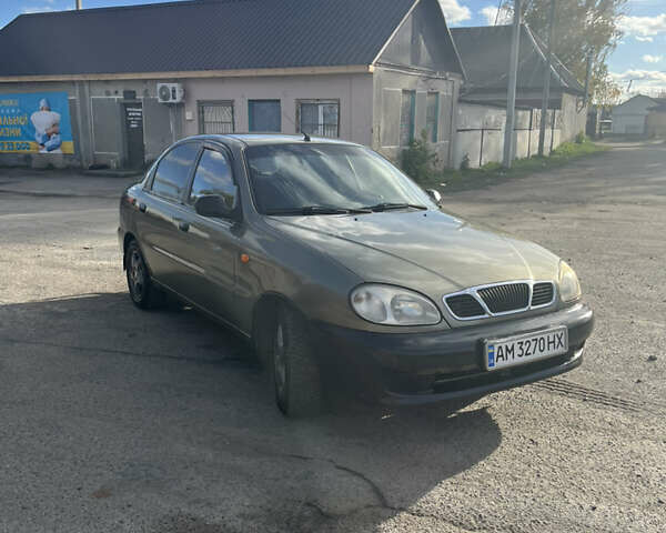 Зеленый Дэу Ланос, объемом двигателя 1.5 л и пробегом 265 тыс. км за 2400 $, фото 8 на Automoto.ua