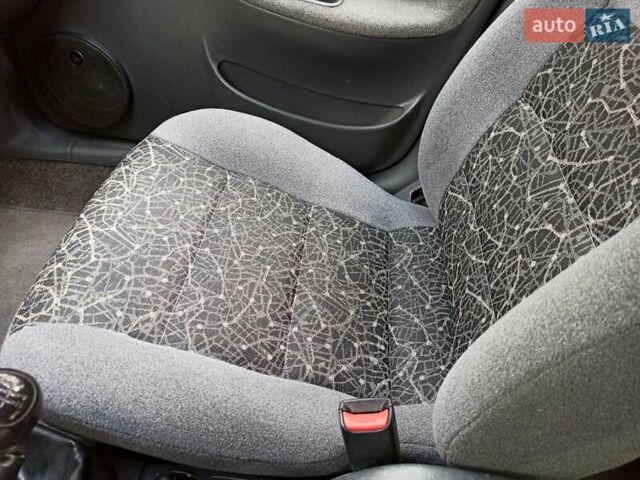 Зелений Деу Ланос, об'ємом двигуна 1.5 л та пробігом 196 тис. км за 3900 $, фото 10 на Automoto.ua