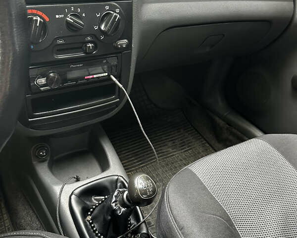 Зеленый Дэу Ланос, объемом двигателя 1.5 л и пробегом 150 тыс. км за 2600 $, фото 8 на Automoto.ua