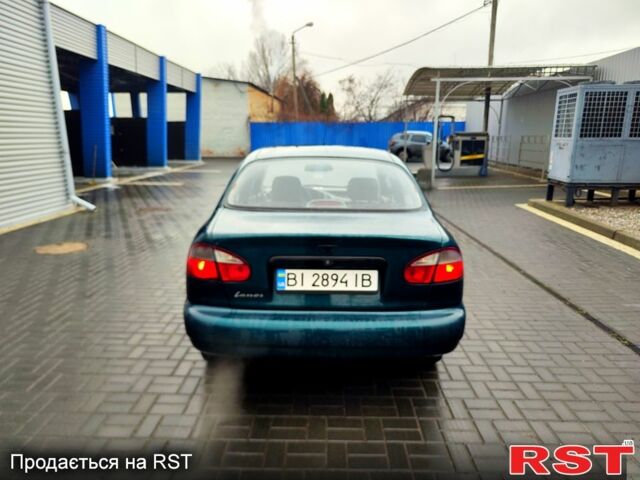 Зеленый Дэу Ланос, объемом двигателя 1.5 л и пробегом 283 тыс. км за 2200 $, фото 4 на Automoto.ua