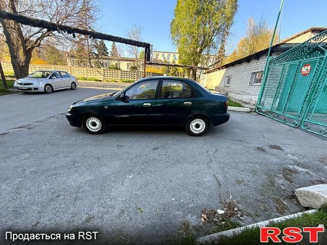 Зеленый Дэу Ланос, объемом двигателя 1.5 л и пробегом 200 тыс. км за 1500 $, фото 2 на Automoto.ua