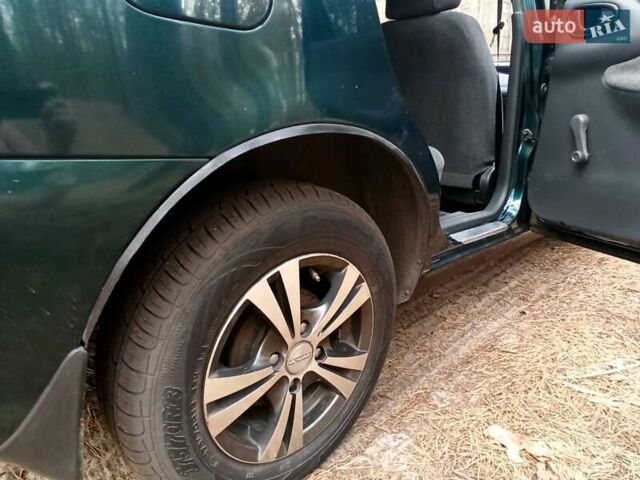 Зелений Деу Ланос, об'ємом двигуна 1.5 л та пробігом 196 тис. км за 3900 $, фото 14 на Automoto.ua