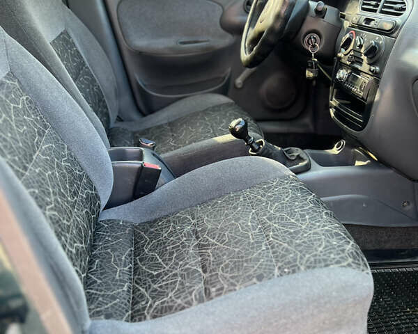 Зелений Деу Ланос, об'ємом двигуна 1.5 л та пробігом 334 тис. км за 1800 $, фото 12 на Automoto.ua