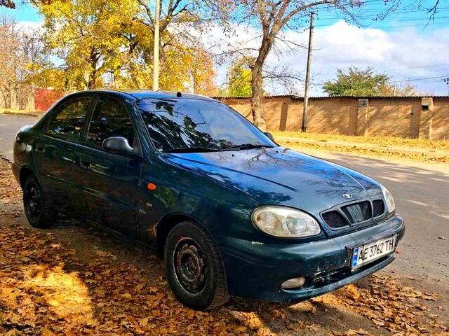 Дэу Ланос 2007 в Кропивницком (Кировограде) на Automoto.ua Зеленый Дэу Ланос, объемом двигателя 1.6 л и пробегом 220 тыс. км за 1200 $, фото 4 на Automoto.ua