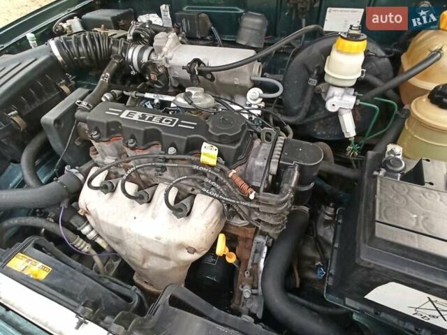 Зелений Деу Ланос, об'ємом двигуна 1.5 л та пробігом 196 тис. км за 3900 $, фото 12 на Automoto.ua