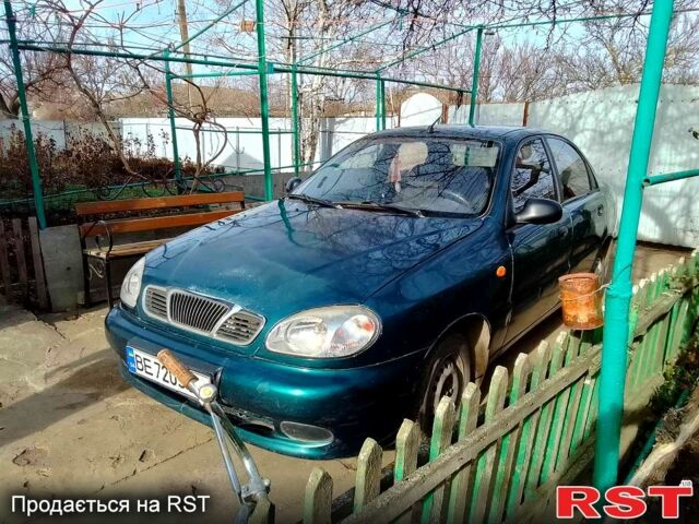 Дэу Ланос 2007 в Николаеве на Automoto.ua Зеленый Дэу Ланос, объемом двигателя 1.4 л и пробегом 234 тыс. км за 1150 $, фото 5 на Automoto.ua