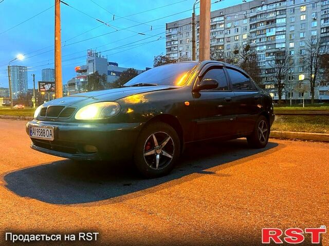 Зелений Деу Ланос, об'ємом двигуна 1.5 л та пробігом 254 тис. км за 2500 $, фото 1 на Automoto.ua