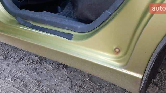 Зелений Деу Ланос, об'ємом двигуна 1.4 л та пробігом 140 тис. км за 3100 $, фото 4 на Automoto.ua