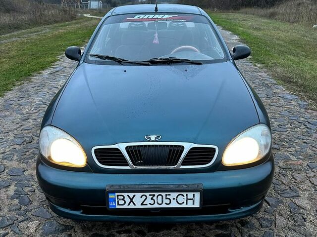 Зеленый Дэу Ланос, объемом двигателя 1.4 л и пробегом 190 тыс. км за 1899 $, фото 1 на Automoto.ua