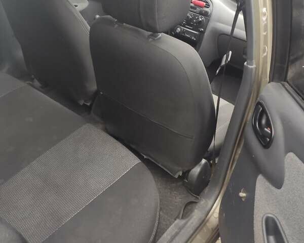 Зелений Деу Ланос, об'ємом двигуна 1.5 л та пробігом 187 тис. км за 1400 $, фото 9 на Automoto.ua