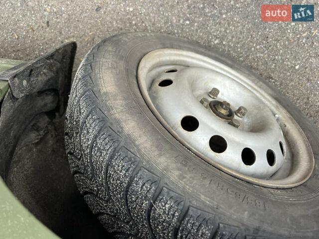 Зеленый Дэу Ланос, объемом двигателя 1.5 л и пробегом 250 тыс. км за 1600 $, фото 16 на Automoto.ua