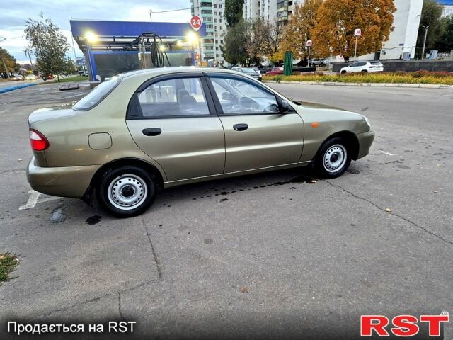 Зеленый Дэу Ланос, объемом двигателя 1.4 л и пробегом 47 тыс. км за 2800 $, фото 5 на Automoto.ua