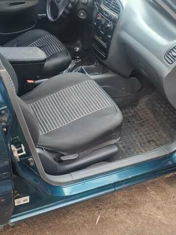 Зелений Деу Ланос, об'ємом двигуна 1.5 л та пробігом 426 тис. км за 900 $, фото 3 на Automoto.ua