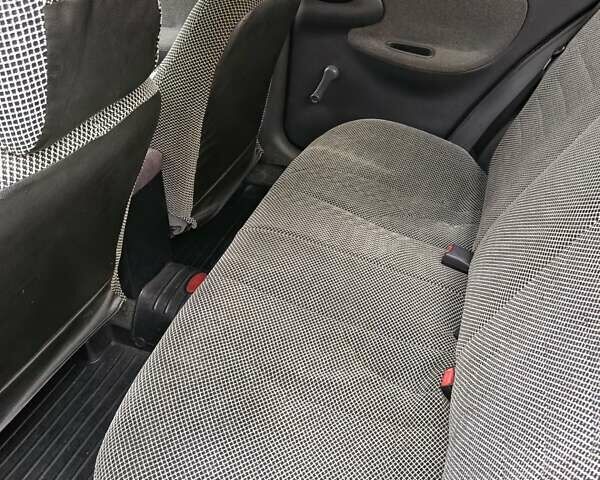 Зеленый Дэу Ланос, объемом двигателя 1.5 л и пробегом 111 тыс. км за 3399 $, фото 12 на Automoto.ua