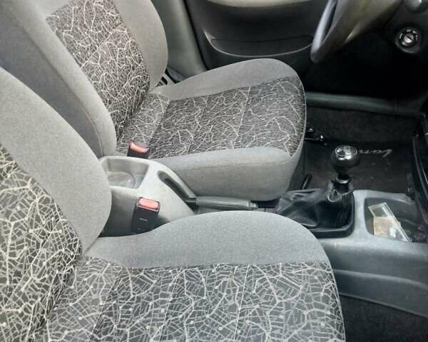 Зеленый Дэу Ланос, объемом двигателя 1.4 л и пробегом 123 тыс. км за 2200 $, фото 2 на Automoto.ua