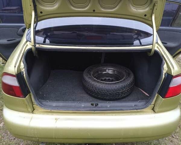 Зелений Деу Ланос, об'ємом двигуна 1.5 л та пробігом 234 тис. км за 1400 $, фото 5 на Automoto.ua