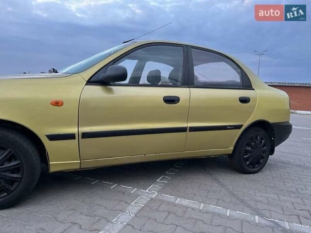 Зелений Деу Ланос, об'ємом двигуна 1.5 л та пробігом 240 тис. км за 1900 $, фото 2 на Automoto.ua