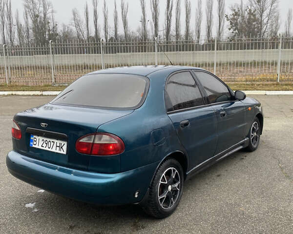 Зеленый Дэу Ланос, объемом двигателя 1.6 л и пробегом 290 тыс. км за 1499 $, фото 2 на Automoto.ua