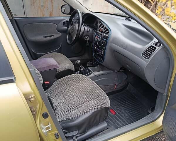 Зеленый Дэу Ланос, объемом двигателя 1.5 л и пробегом 111 тыс. км за 3399 $, фото 5 на Automoto.ua