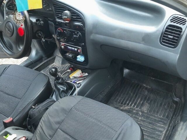 Зеленый Дэу Ланос, объемом двигателя 1.5 л и пробегом 120 тыс. км за 3000 $, фото 1 на Automoto.ua