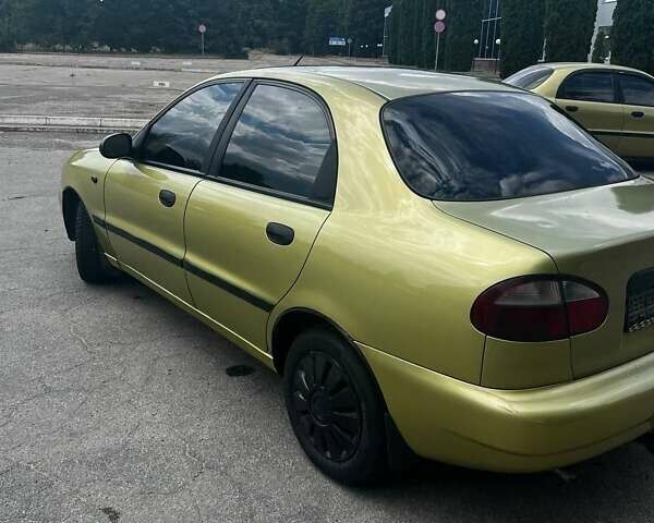 Деу Ланос 2007 у Кропивницькому (Кіровограді) на Automoto.ua Зелений Деу Ланос, об'ємом двигуна 1.5 л та пробігом 190 тис. км за 2900 $, фото 3 на Automoto.ua
