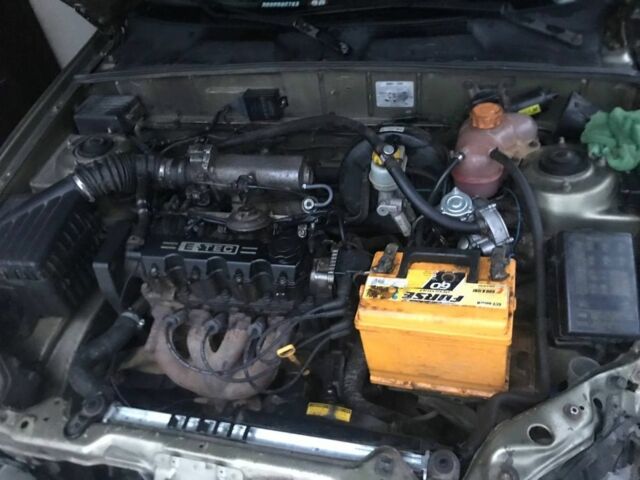 Зелений Деу Ланос, об'ємом двигуна 1.4 л та пробігом 370 тис. км за 800 $, фото 7 на Automoto.ua