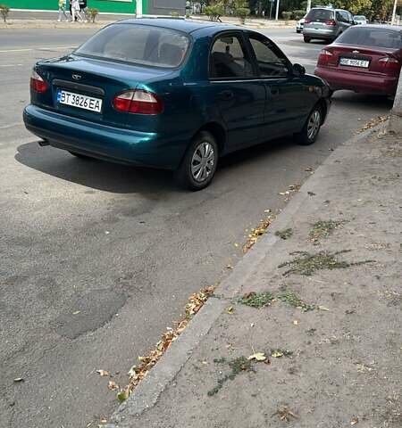 Зеленый Дэу Ланос, объемом двигателя 1.5 л и пробегом 185 тыс. км за 2800 $, фото 1 на Automoto.ua