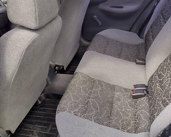 Зеленый Дэу Ланос, объемом двигателя 1.6 л и пробегом 109 тыс. км за 3400 $, фото 14 на Automoto.ua