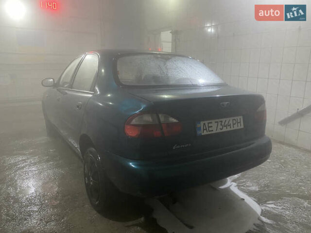 Зеленый Дэу Ланос, объемом двигателя 1.6 л и пробегом 150 тыс. км за 1500 $, фото 2 на Automoto.ua