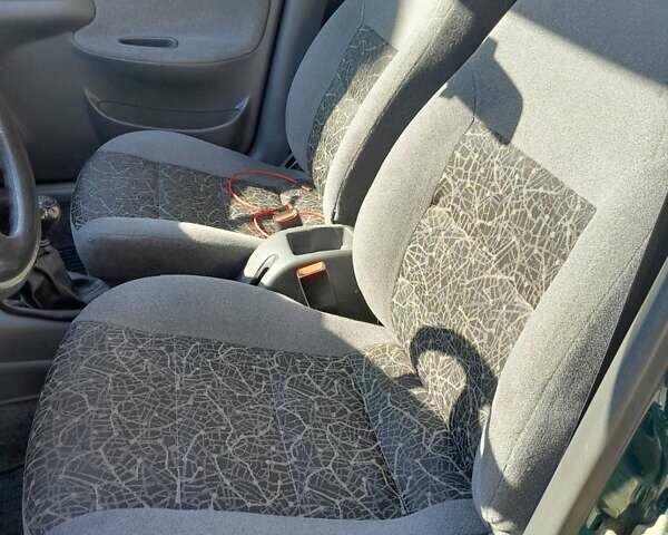 Зеленый Дэу Ланос, объемом двигателя 1.6 л и пробегом 298 тыс. км за 2600 $, фото 8 на Automoto.ua