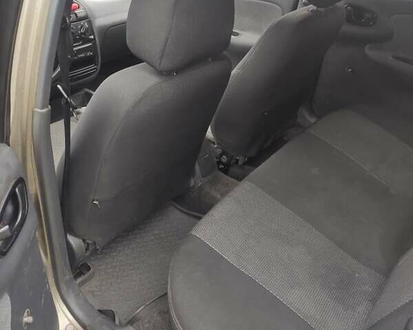 Зелений Деу Ланос, об'ємом двигуна 1.5 л та пробігом 187 тис. км за 1400 $, фото 7 на Automoto.ua