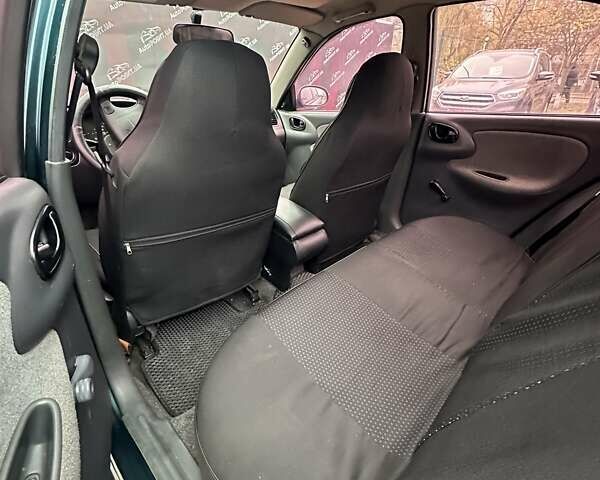 Зеленый Дэу Ланос, объемом двигателя 1.6 л и пробегом 225 тыс. км за 3000 $, фото 12 на Automoto.ua