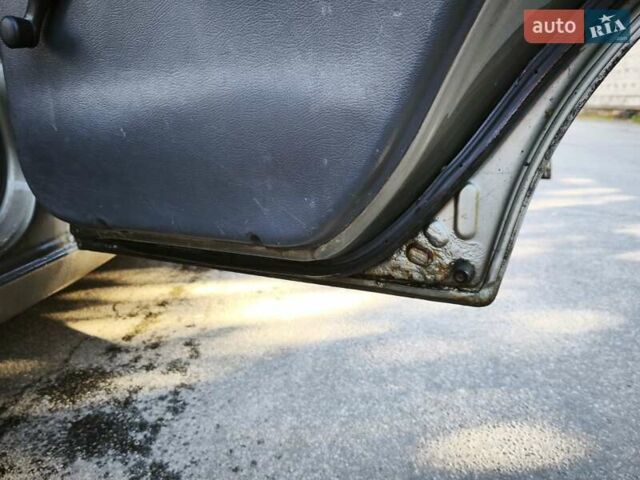 Зеленый Дэу Ланос, объемом двигателя 1.6 л и пробегом 375 тыс. км за 1800 $, фото 16 на Automoto.ua