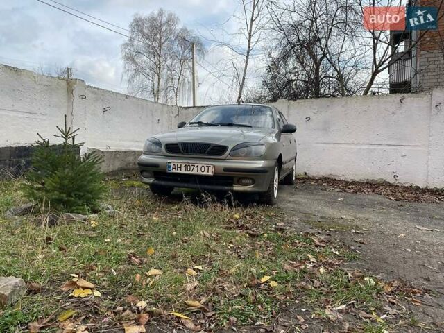 Зеленый Дэу Ланос, объемом двигателя 1.5 л и пробегом 150 тыс. км за 2500 $, фото 2 на Automoto.ua