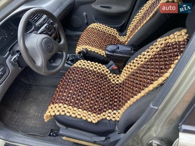 Дэу Ланос 2007 в Киеве на Automoto.ua Зеленый Дэу Ланос, объемом двигателя 1.5 л и пробегом 95 тыс. км за 3500 $, фото 8 на Automoto.ua