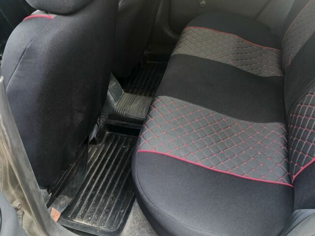 Зелений Деу Ланос, об'ємом двигуна 1.5 л та пробігом 228 тис. км за 2000 $, фото 5 на Automoto.ua