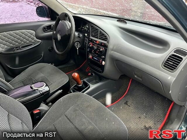 Зелений Деу Ланос, об'ємом двигуна 1.4 л та пробігом 225 тис. км за 2700 $, фото 3 на Automoto.ua