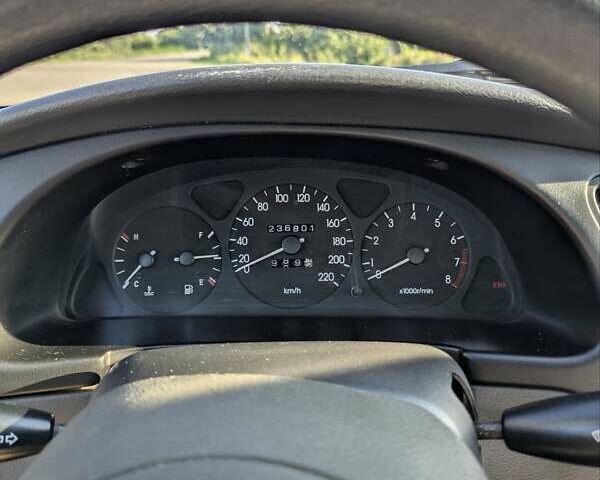 Зелений Деу Ланос, об'ємом двигуна 1.5 л та пробігом 237 тис. км за 2650 $, фото 12 на Automoto.ua