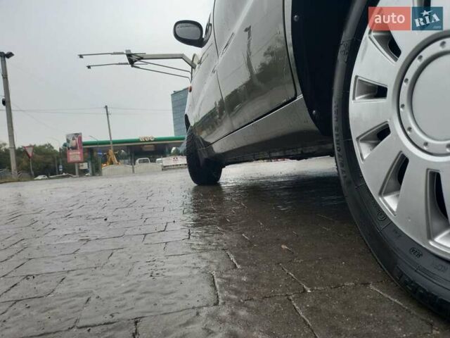 Зеленый Дэу Ланос, объемом двигателя 1.5 л и пробегом 176 тыс. км за 2199 $, фото 4 на Automoto.ua