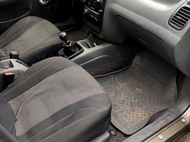 Зеленый Дэу Ланос, объемом двигателя 1.5 л и пробегом 187 тыс. км за 1400 $, фото 8 на Automoto.ua