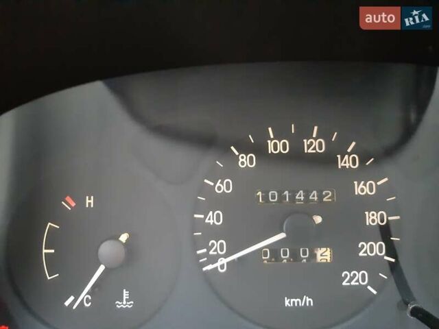 Зеленый Дэу Ланос, объемом двигателя 1.5 л и пробегом 102 тыс. км за 2700 $, фото 2 на Automoto.ua